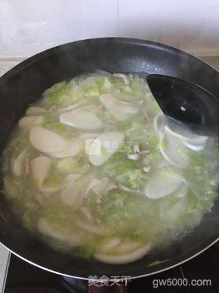 上海汤年糕的做法步骤：8