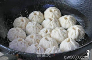 极品鸡汁生煎包的做法步骤：15