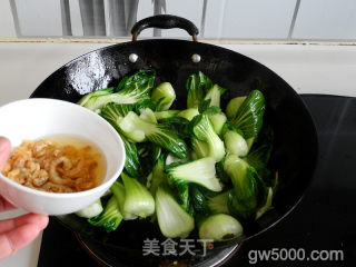 上海青炒海米的做法步骤：5