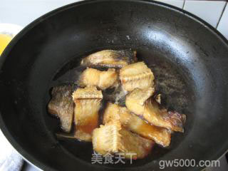 江浙名菜—熏鱼的做法步骤：5