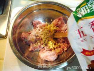 老城隍庙风味儿“生煎小馒头”的做法步骤：8