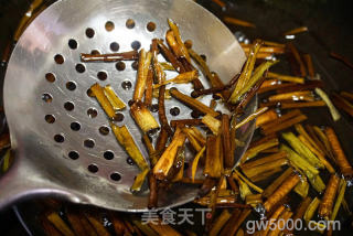 老上海葱油拌面的做法步骤：5