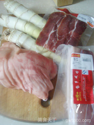 学习正宗杭帮菜--腌笃鲜的做法步骤：1