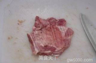 上海风味——排骨年糕的做法步骤：2