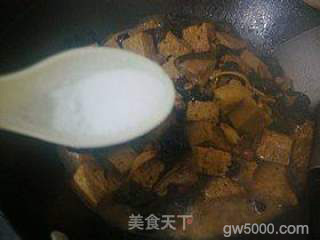 经典上海菜----【四喜烤麸】的做法步骤：9