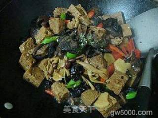 经典上海菜----【四喜烤麸】的做法步骤：11