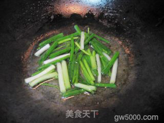 好简单的——葱油拌面的做法步骤：3