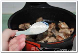 【苏菜】 无锡酱排骨的做法步骤：12