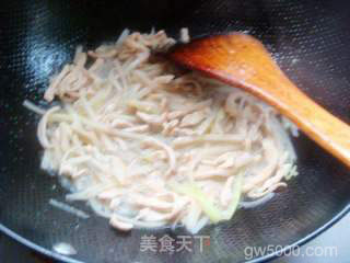 【苏菜】--鸡丝春卷的做法步骤：6