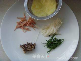 【苏菜】：文思豆腐羹的做法步骤：2