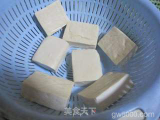 【苏菜】话梅卤汁豆腐干的做法步骤：1