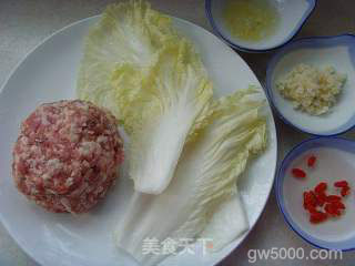 【苏菜】：清炖狮子头的做法步骤：2