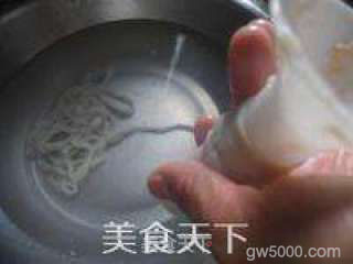 纯手工打造深受小朋友追捧的【蒜香脆皮肠】健康零添加的做法步骤：8