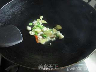 三杯鸡的做法步骤：6