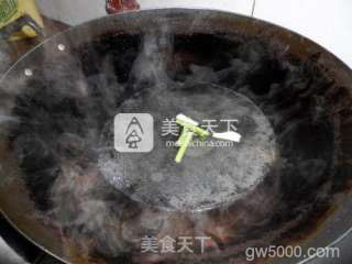 XO酱车仔面的做法步骤：2
