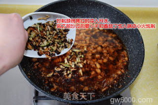 做一碗肉香汁浓的—台湾肉燥饭的做法步骤：9