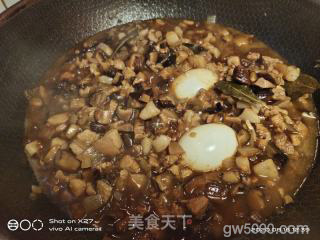 台湾卤肉饭的做法步骤：16