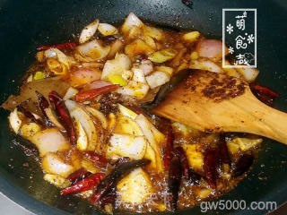 麻辣十三香小龙虾的做法步骤：8