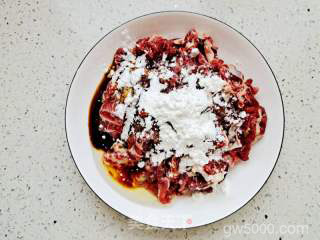 小炒牛肉的做法步骤：6