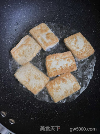 剁椒鱼头的做法步骤：6