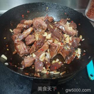 蒜香腊鸡腿的做法步骤：9