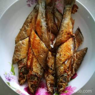 香煎鳊鱼的做法步骤：5