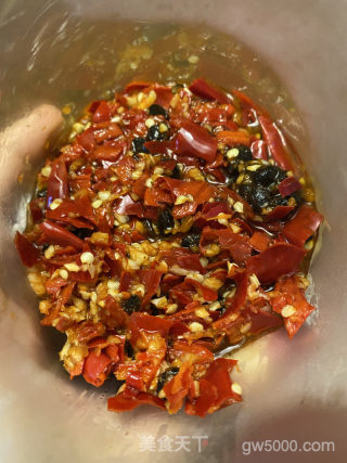 湖蒜蓉剁辣椒的做法步骤：5