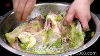 湘菜【剁椒鱼头】正宗做法详解的做法步骤：3