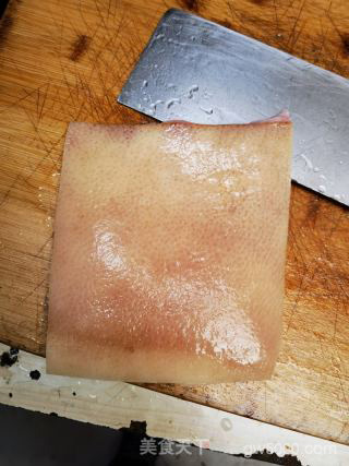 湖南面子扣肉的做法步骤：1