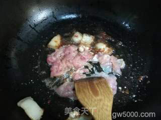 经典湘菜辣椒炒肉的做法步骤：7