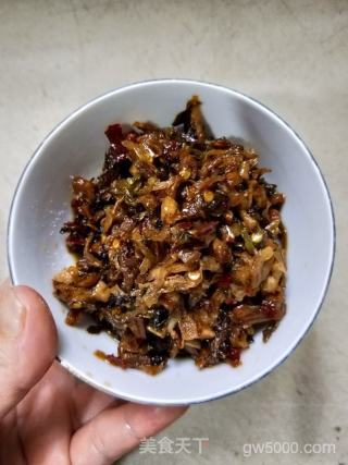 外婆菜炒鸡蛋的做法步骤：3