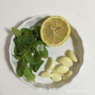 咖喱小龙虾的做法步骤：2