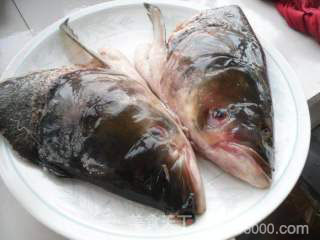 【东北】剁椒鱼头的做法步骤：3