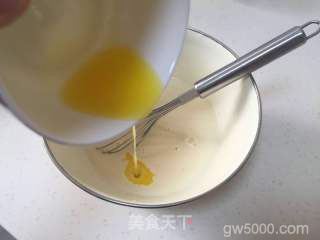 草莓班戟的做法步骤：2