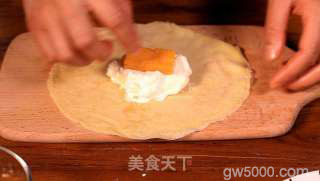 家有平底锅 就能做的美味甜品—芒果班戟的做法步骤：12
