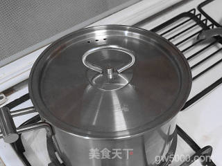 自制港式经典甜品【杨枝甘露】的做法步骤：3