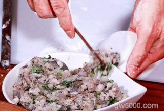 港式水晶虾饺的做法步骤：16