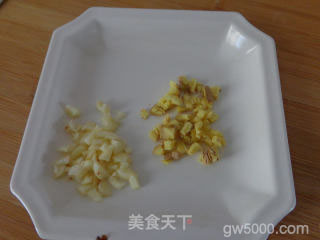 油泼面的做法步骤：2
