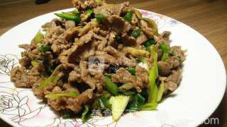 葱爆羊肉的做法步骤：7