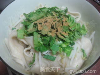 老陕面食之油泼扯面——不用抹油的家常扯面做法的做法步骤：11