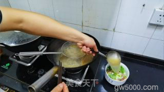 晋南羊肉泡馍的做法步骤：10
