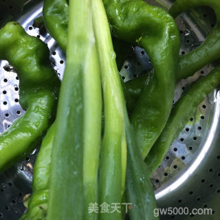 孜然炒肉夹馍的做法步骤：3