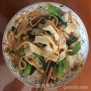 超简易版油泼面，懒人必备的做法步骤：6