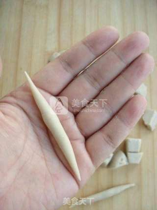 口蘑莜面鱼的做法步骤：4