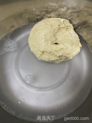 自制水洗面筋的做法步骤：7