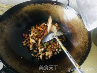 羊肉臊子面的做法步骤：6