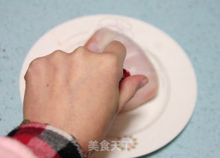 【黑椒烤兔腿】：别有滋味的荤中之素的做法步骤：3