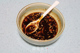 【黑椒烤兔腿】：别有滋味的荤中之素的做法步骤：4