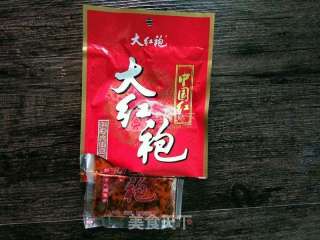 羊肉火锅的做法步骤：1