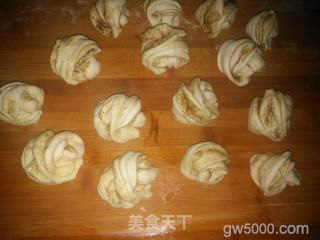 鸡肉焖花卷的做法步骤：11